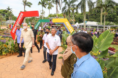 Kunjungan Hormat Duli Yang Maha Mulia Paduka Seri Sultan Perak Darul Ridzuan Sultan Nazrin Muizzuddin Shah Ibni Almarhum Sultan Azlan Muhibbuddin Shah Al-Maghfur-Lah. Sultan, Yang Di-Pertuan dan Raja Pemerintah Negeri Perak Darul Ridzuan ke Taman Perbadanan Putrajaya di MAHA 2022